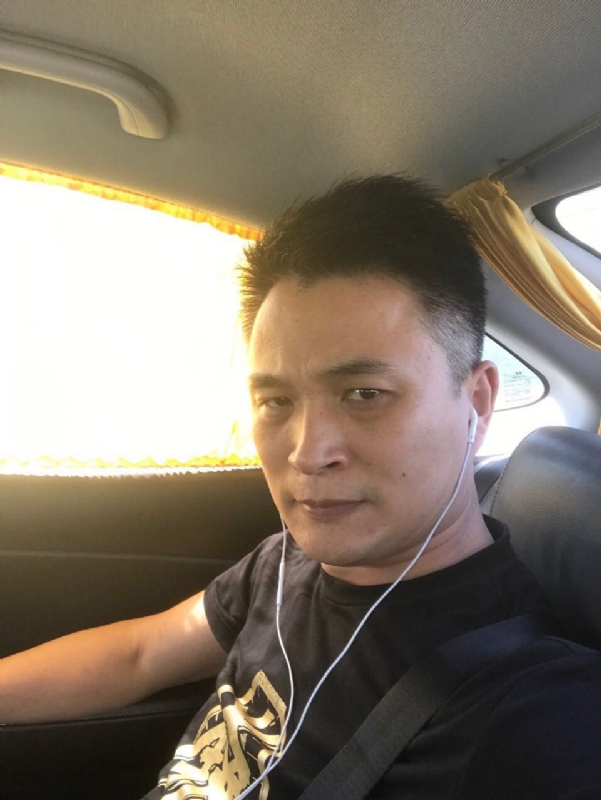 罗的第二张照片--金门相亲网