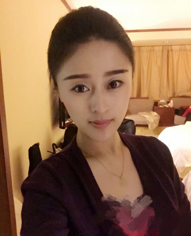 挣扎的第一张照片--金门相亲网