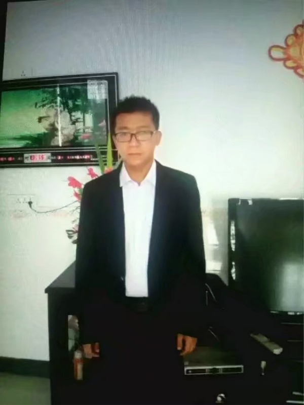 依然疼痛的第一张照片--金门相亲网