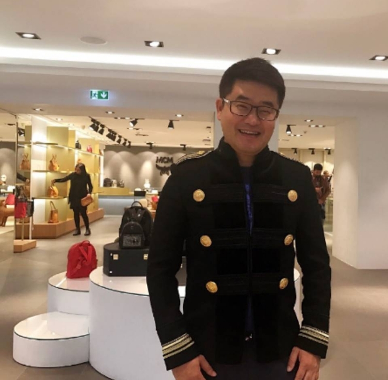 大千世界的第一张照片--金门相亲网