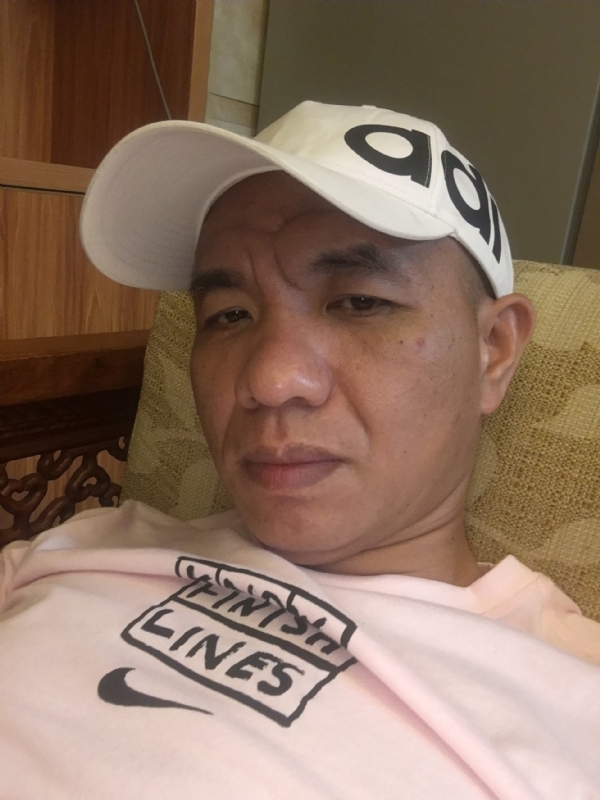 坚持到底的第一张照片--金门相亲网