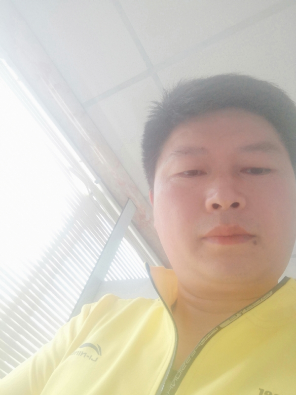 山男的第一张照片--金门相亲网