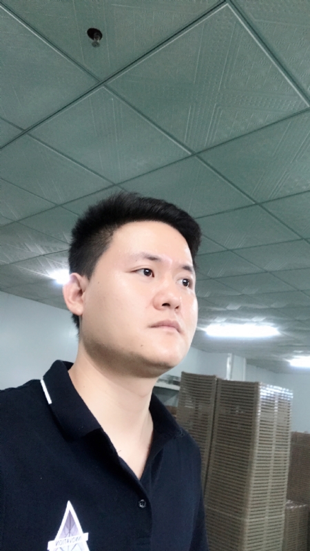 伟的第一张照片--金门相亲网