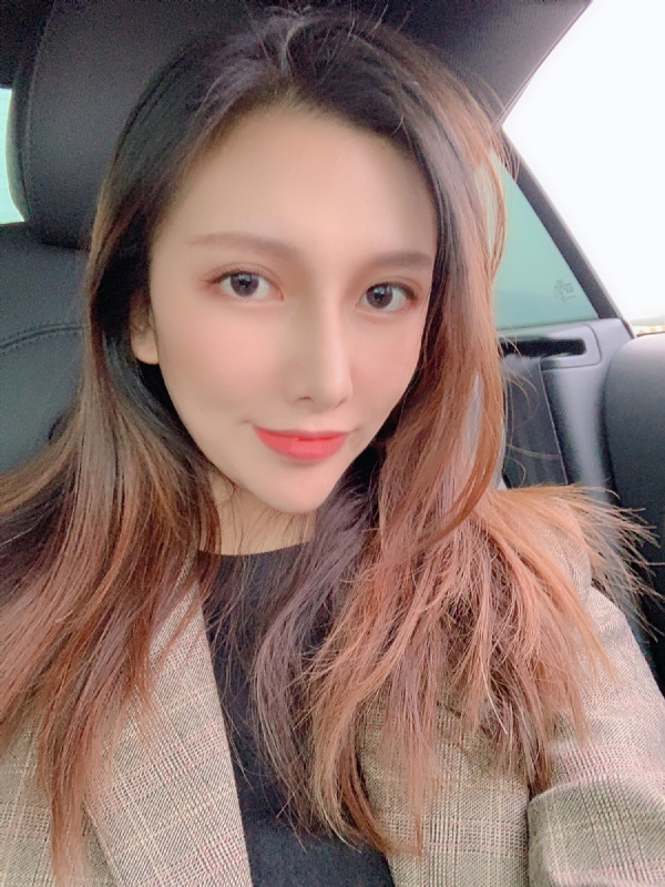 李岚Lancy的第一张照片--金门相亲网