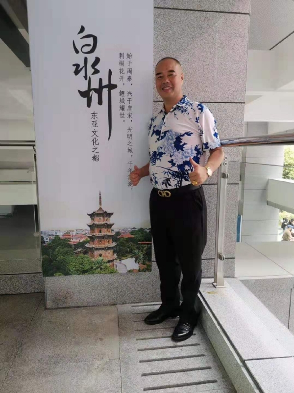 李国伟的第一张照片--金门相亲网