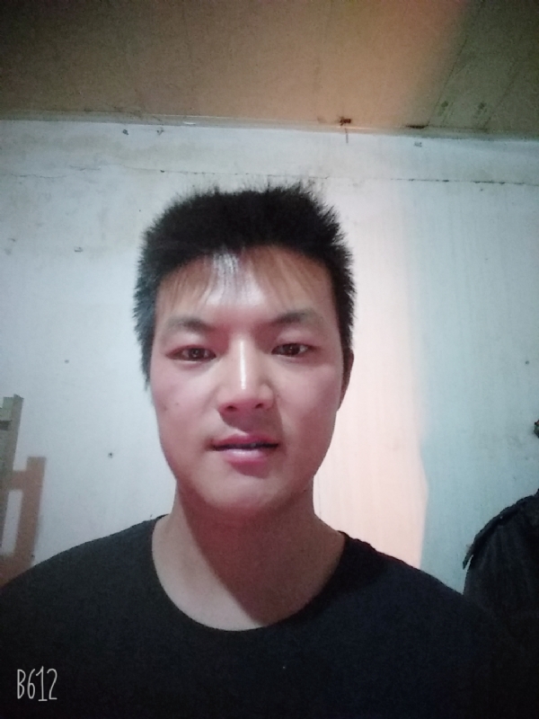 风轻云淡的第一张照片--金门相亲网