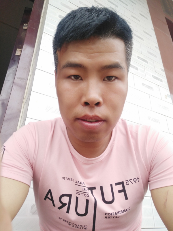 守护爱情的第一张照片--金门相亲网