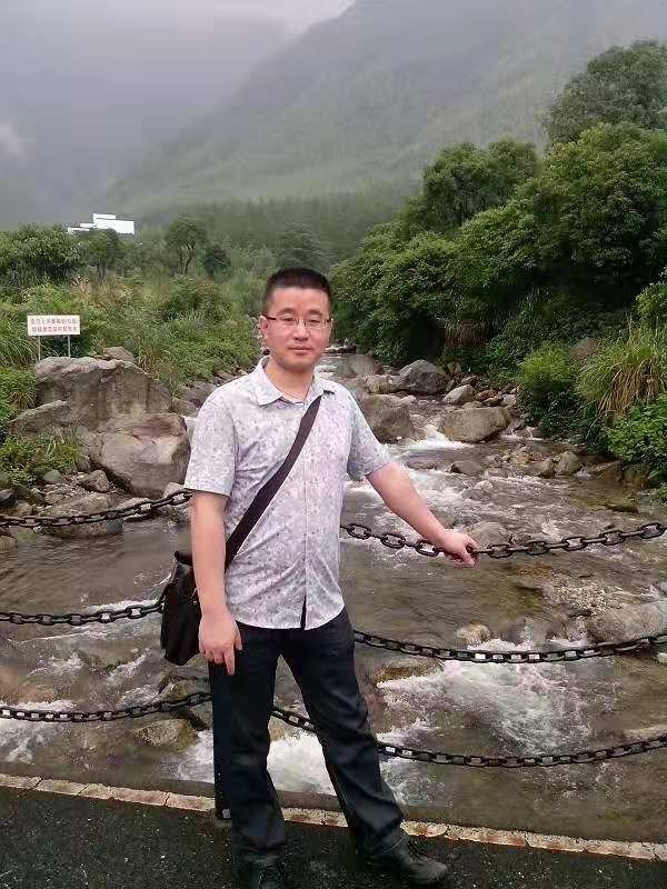 淡定牛魔王的第三张照片--金门相亲网