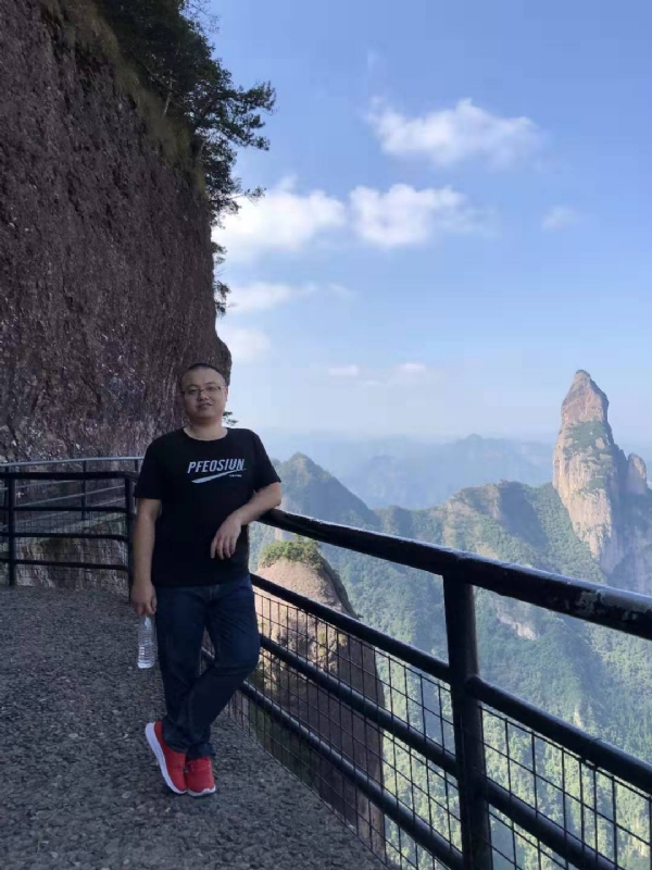 不杵于物的第一张照片--金门相亲网