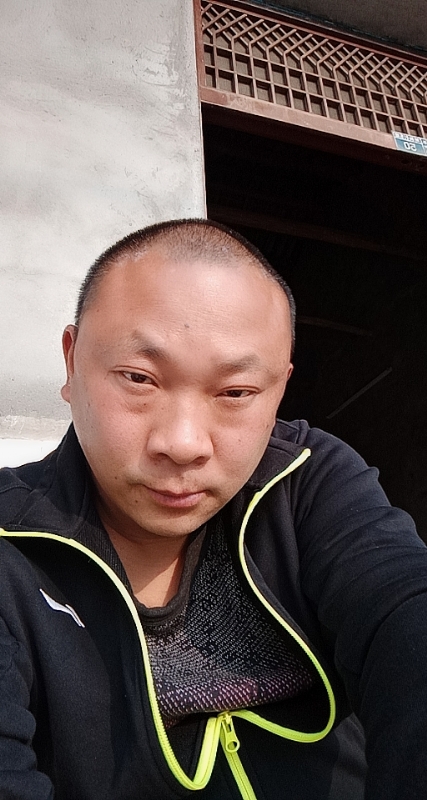 马克的第一张照片--金门相亲网
