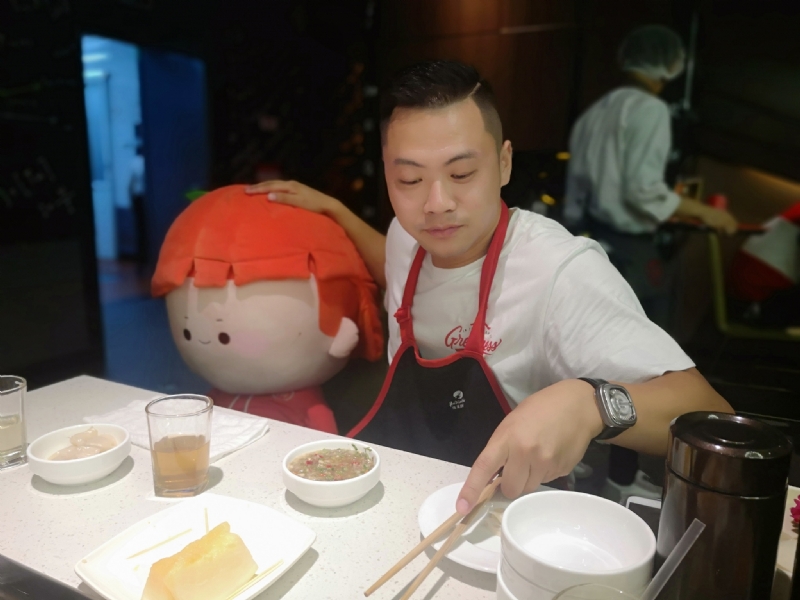 逆行的第一张照片--金门相亲网