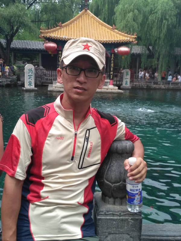 晓峰的第一张照片--金门相亲网