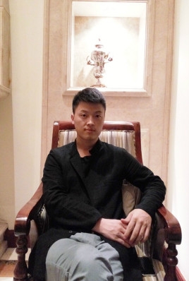 制片人杨亚林的第一张照片--金门相亲网