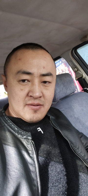精神九哥的第一张照片--金门相亲网