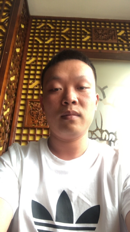 唐子龙的第一张照片--金门相亲网