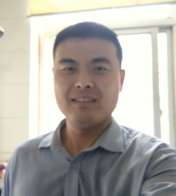 李伟的第一张照片--金门相亲网