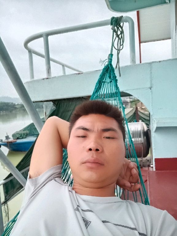 小哥哥的第一张照片--金门相亲网