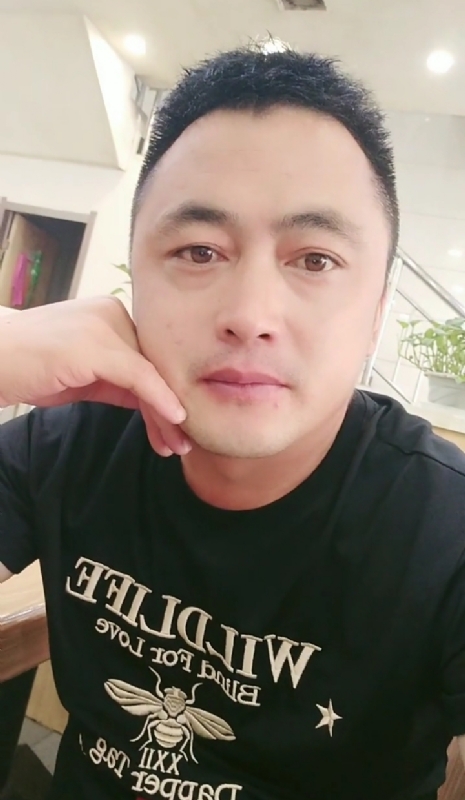 廖艾德的第一张照片--金门相亲网