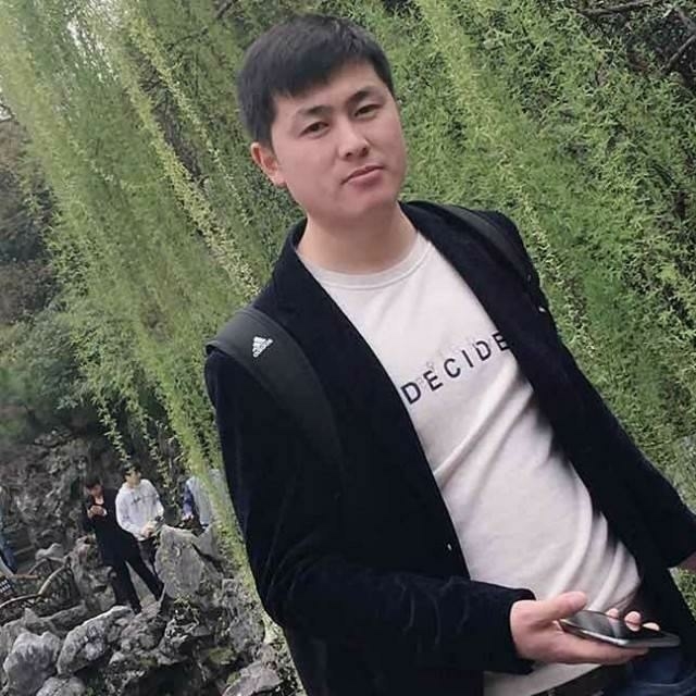 王誉翔的第二张照片--金门相亲网