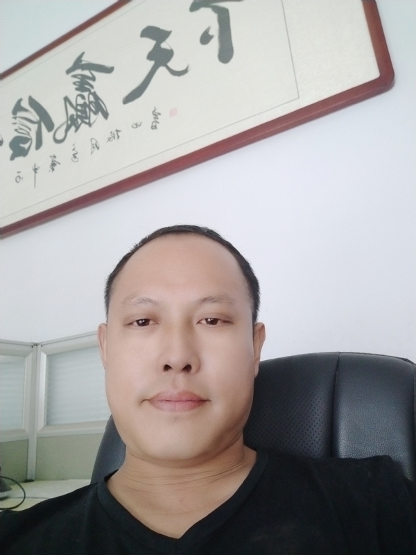 山丘的第一张照片--金门相亲网