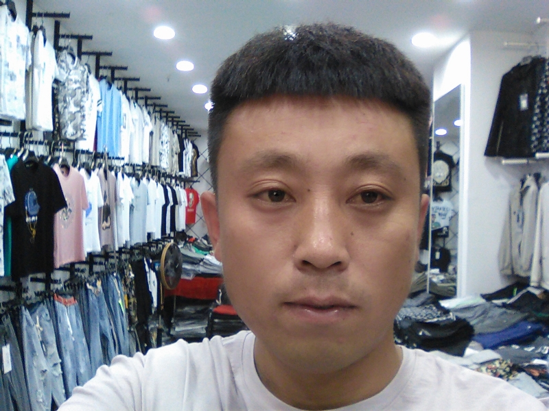 冰冷的心的第二张照片--金门相亲网