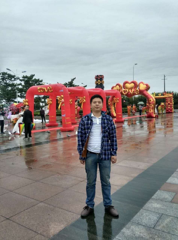 在奋斗的第三张照片--金门相亲网