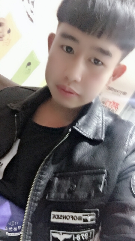 军绿色的第一张照片--金门相亲网