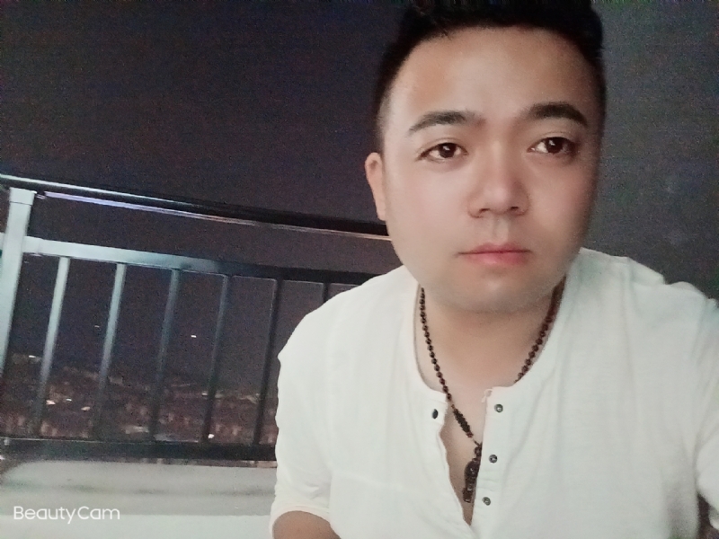 可么嗯哼的第一张照片--金门相亲网