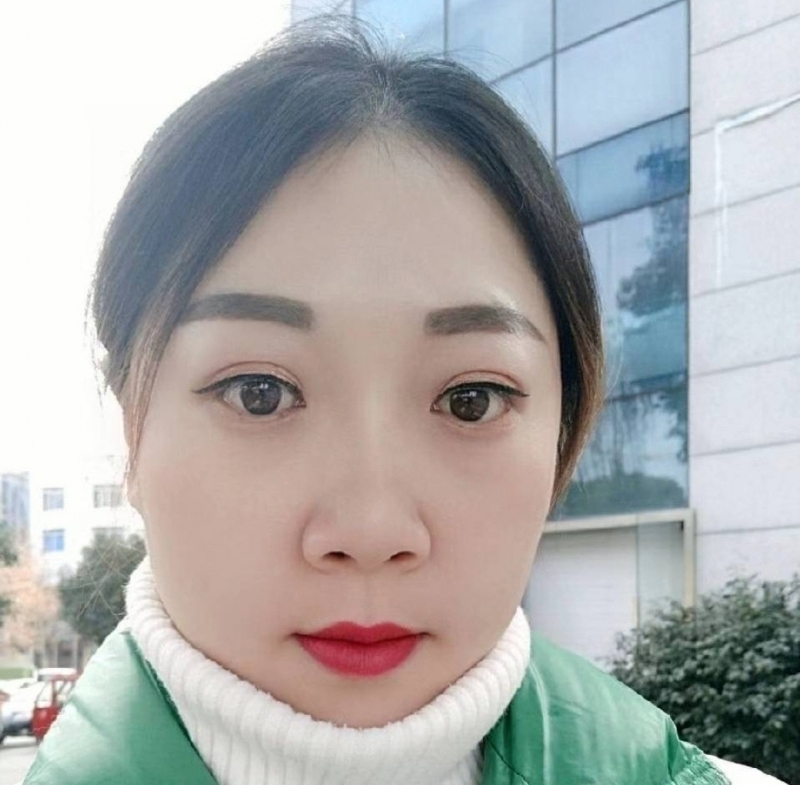 袁芳的第一张照片--金门相亲网