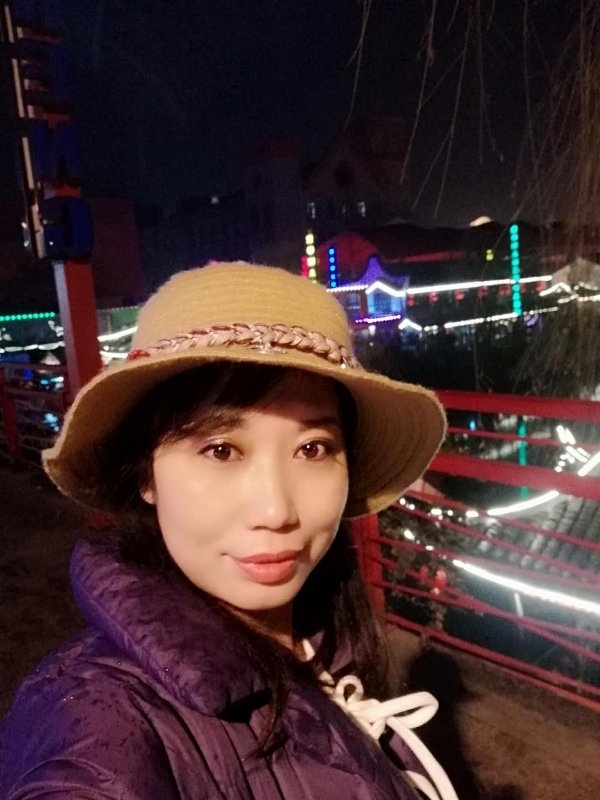 阳光明媚的第一张照片--金门相亲网