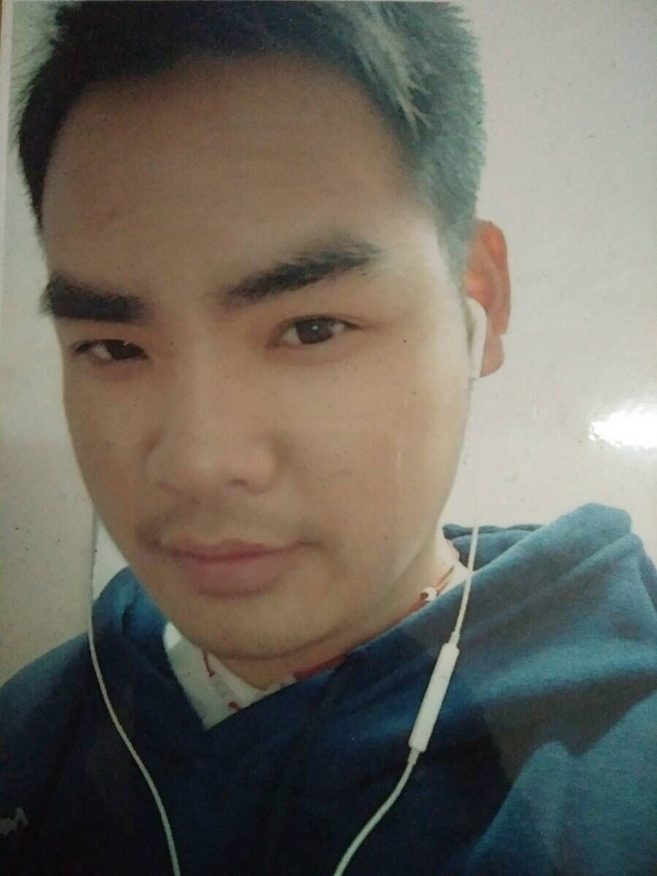 渴望爱的第一张照片--金门相亲网
