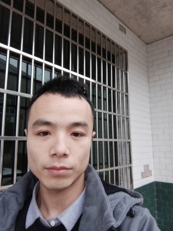 笑得那么开心的第三张照片--金门相亲网
