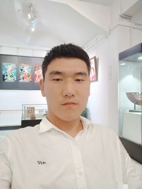 自律人生的第一张照片--金门相亲网