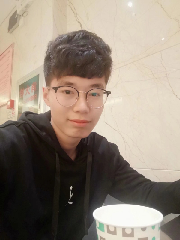 小张的第一张照片--金门相亲网