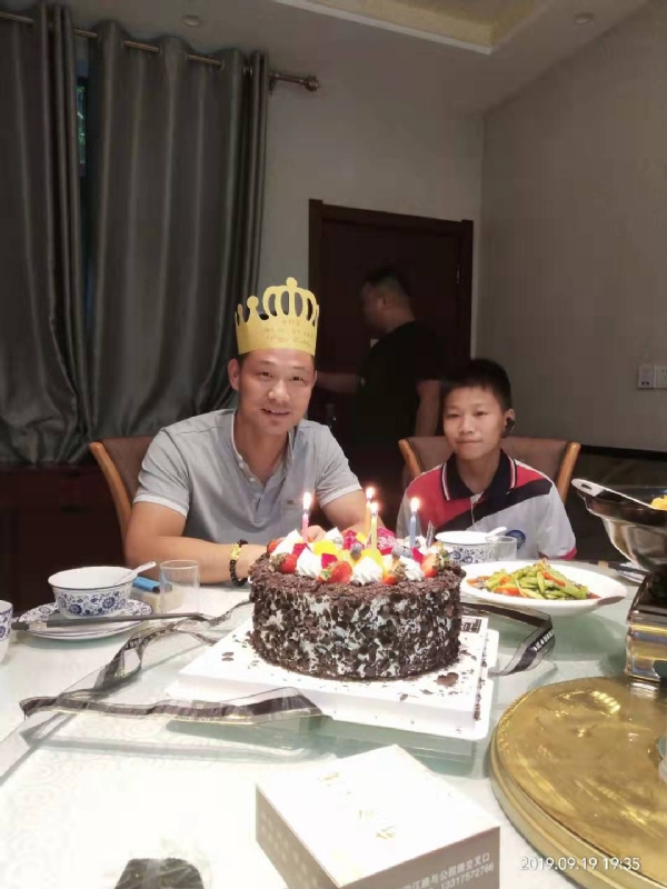 孤独的狼的第一张照片--金门相亲网