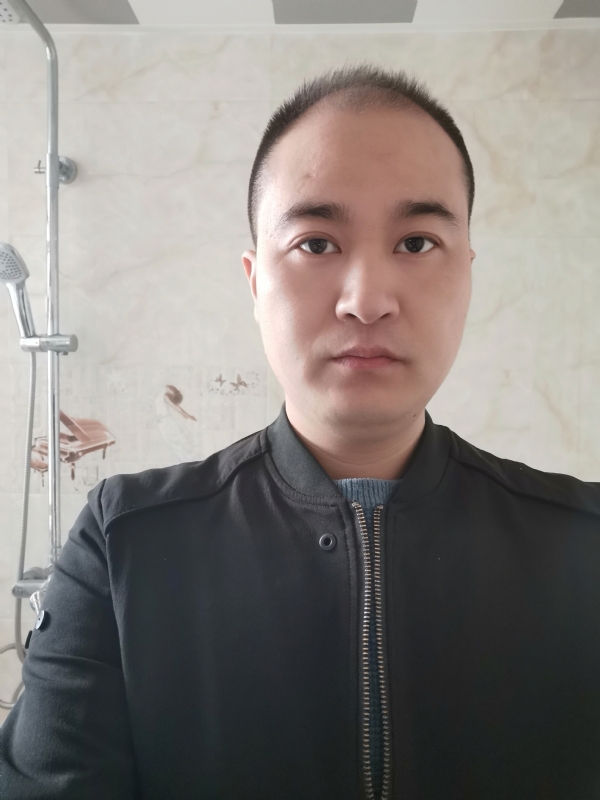 飞翔大海的第一张照片--金门相亲网