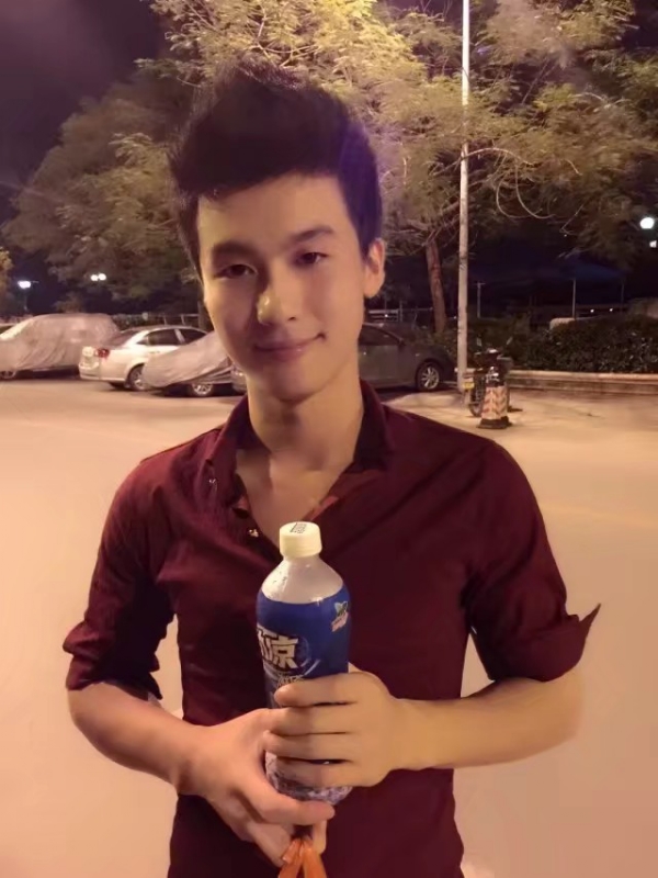 皮特王的第三张照片--金门相亲网