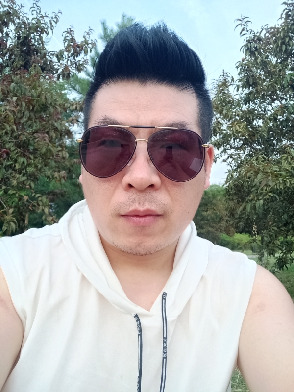 等风来的第二张照片--金门相亲网