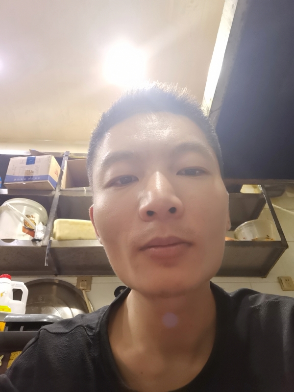 邹先生的第二张照片--金门相亲网