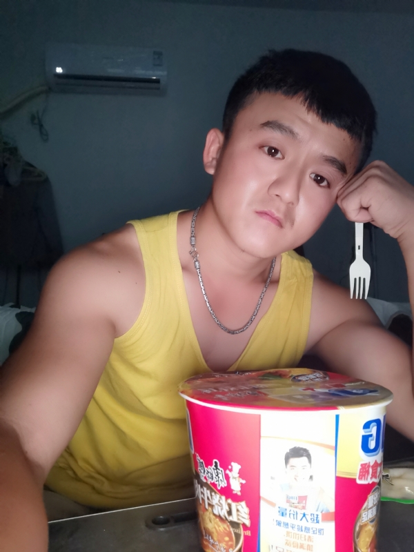 飞飞的第三张照片--金门相亲网