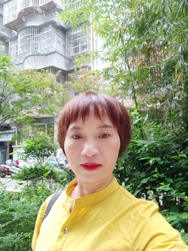 小瓶子的第二张照片--金门相亲网