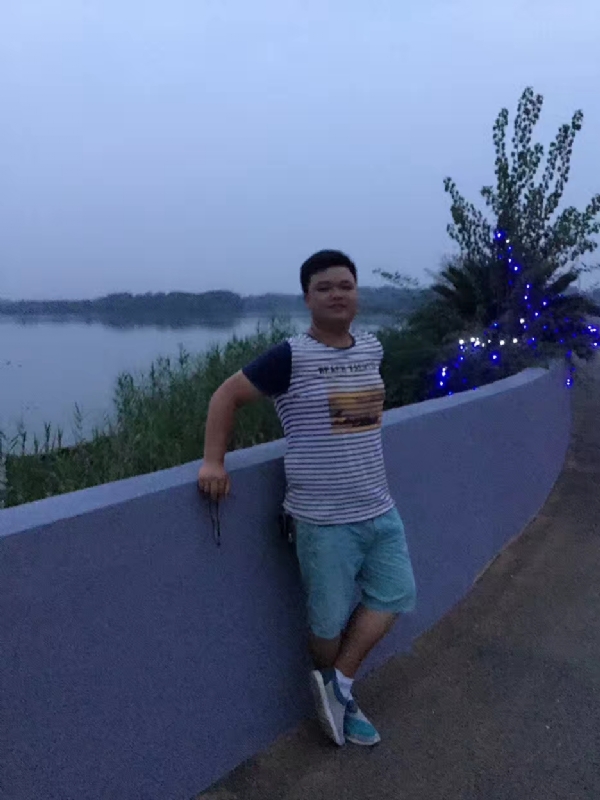 RLC的第一张照片--金门相亲网