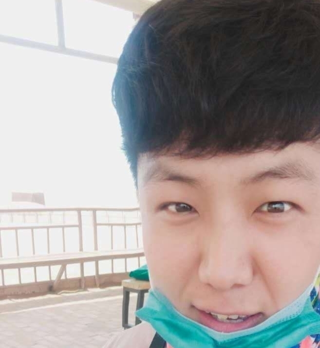 回族小伙的第一张照片--金门相亲网