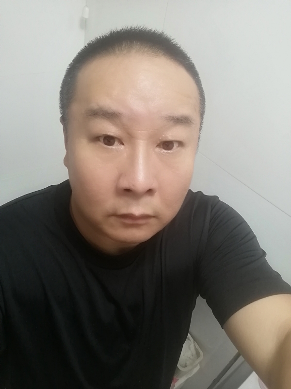一束光的第一张照片--金门相亲网
