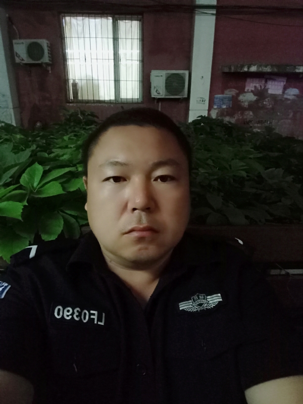 冯宇的第一张照片--金门相亲网