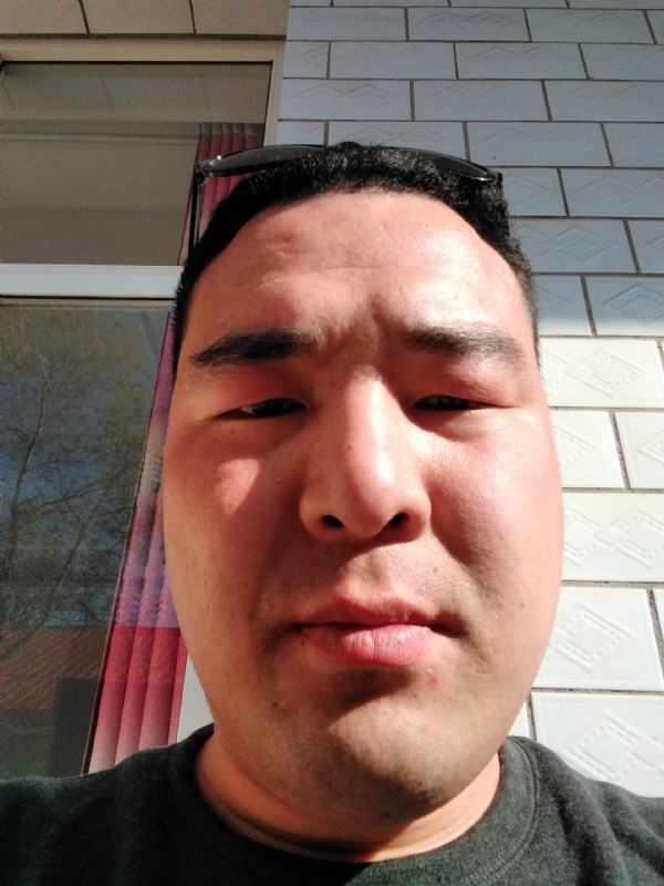 一羽垂天的第三张照片--金门相亲网