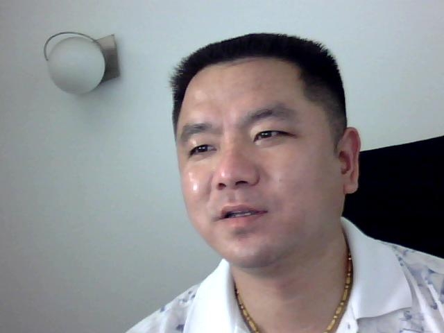 孤寂狼王的第一张照片--金门相亲网