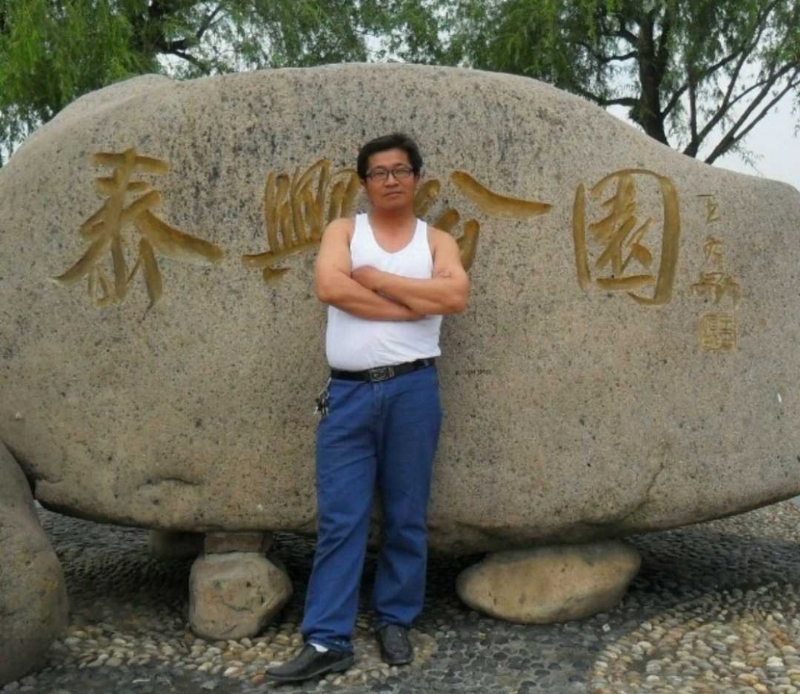 黑哥的第一张照片--金门相亲网