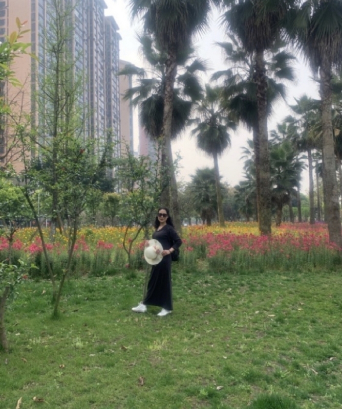 粉墨登场的第一张照片--金门相亲网