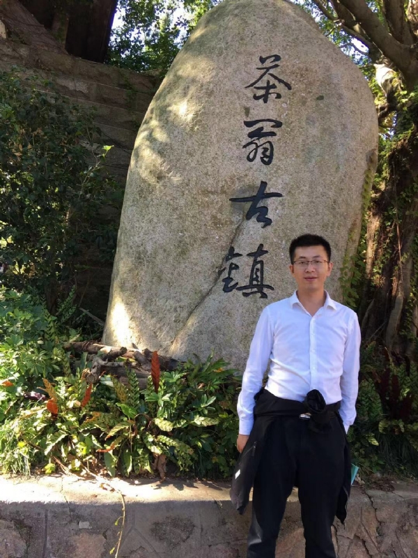 zw的第二张照片--金门相亲网